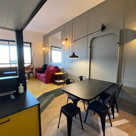 : Duplex Face Plage, Centre-ville, Wi-fi, Parking - Fr-1-319-500 Apartment *